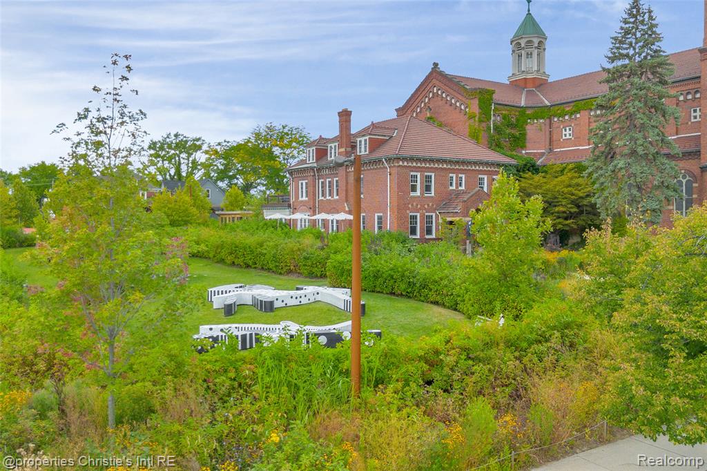 3466 FISCHER Street, Detroit, MI 48214 — Photo 42