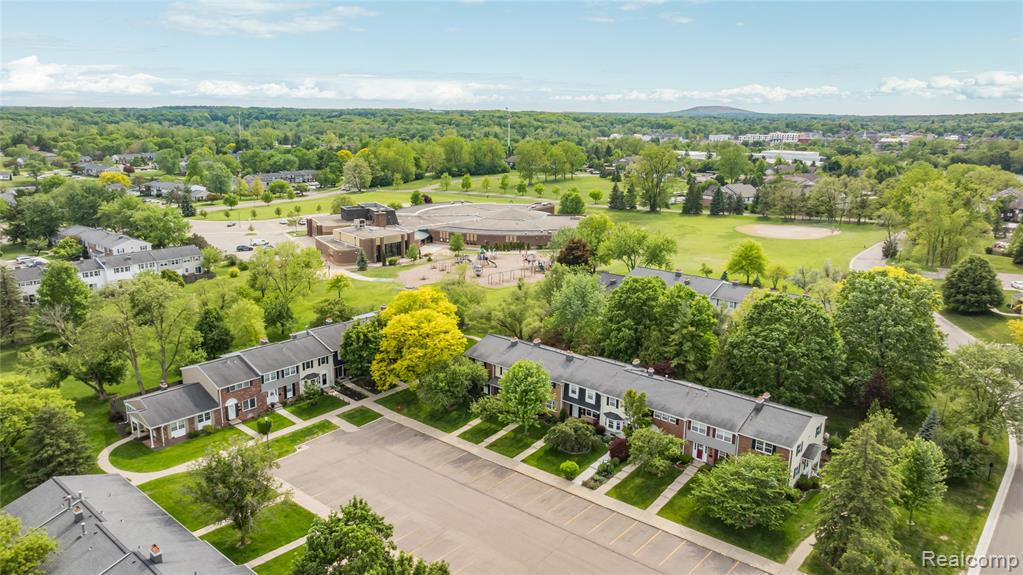 42683 Savoy Court, Northville, MI 48167 — Photo 47