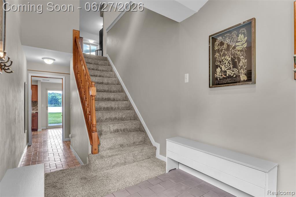 2276 Webster Park Drive, Howell, MI 48843 — Photo 5