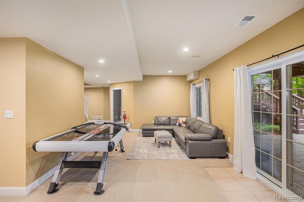 846 Majestic, Rochester, MI 48306 — Photo 37
