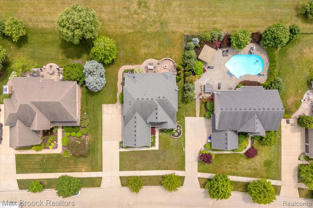 54265 Birchwood Drive, South Lyon, MI 48178 — Photo 45