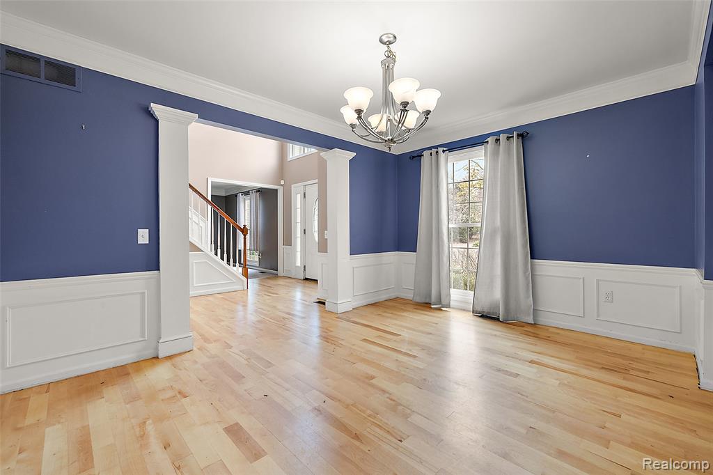 5699 Applegrove Drive, West Bloomfield, MI 48324 — Photo 12