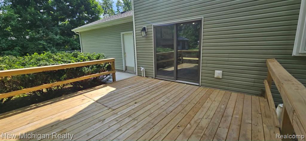 1105 Woodnoll Drive, Flint, MI 48507 — Photo 6