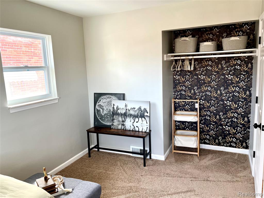 24545 Greenbrier Avenue, Eastpointe, MI 48021 — Photo 28