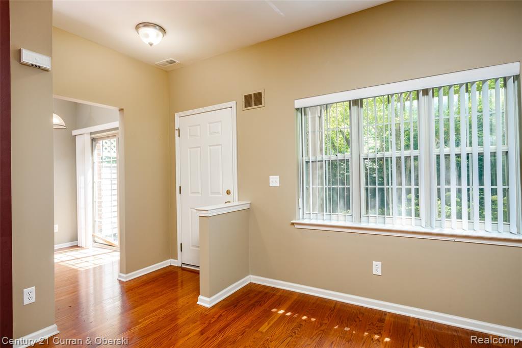39660 Rockcrest Lane, Northville, MI — Photo 6