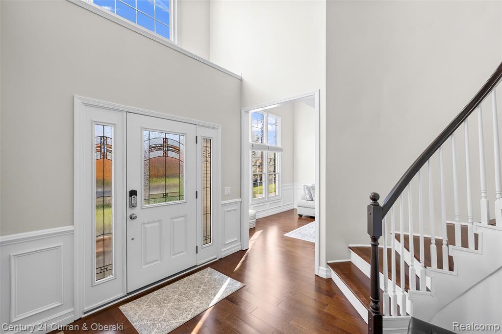 48279 Chesterfield Drive S, Dearborn, MI 48187 — Photo 3