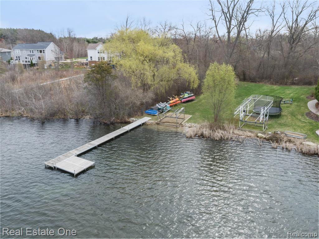 508 Woodstone Court, White Lake, MI — Photo 8