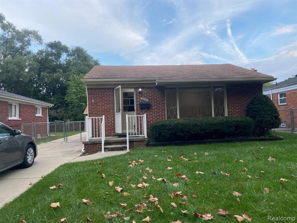 6630 NORBORNE Avenue, Dearborn Heights, MI 48127 — Photo 2