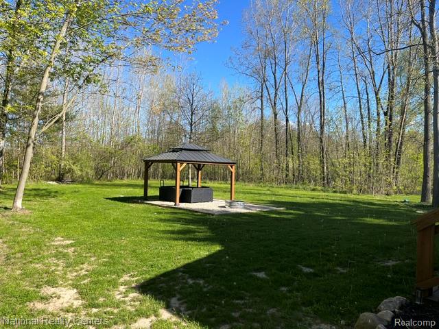 7782 Golf Club Road, Howell, MI 48843 — Photo 13