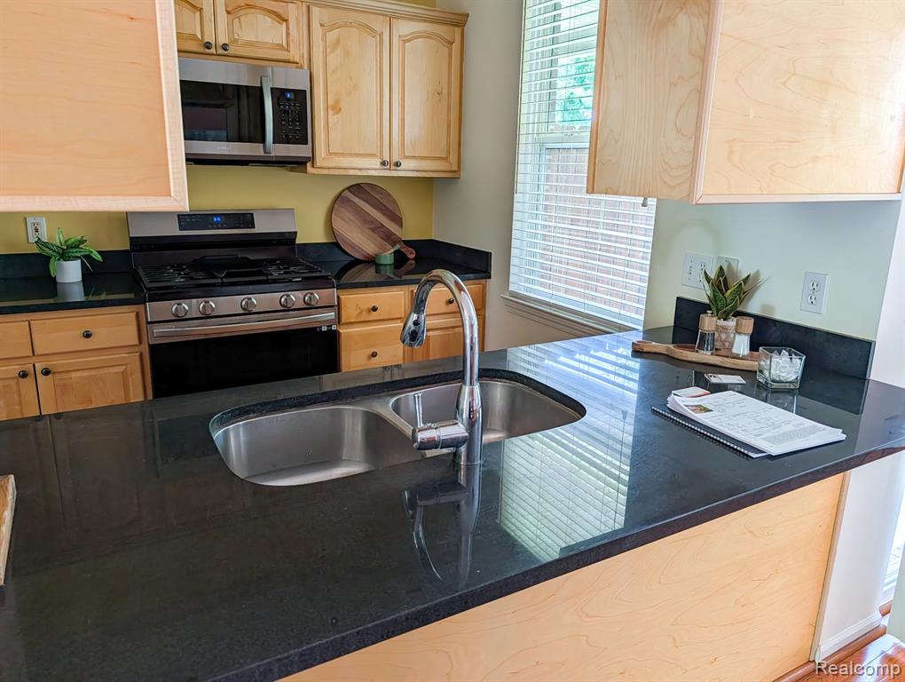 5953 High Point Court, 29, Brighton, MI 48116 — Photo 7