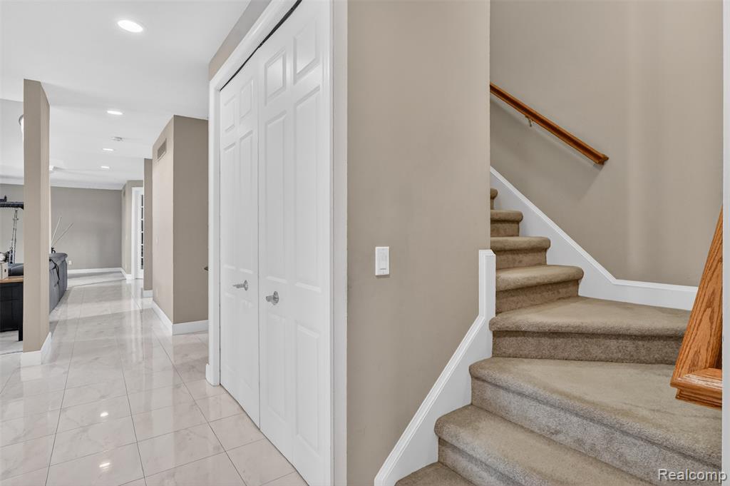 2747 Pebble Beach Drive, Oakland, MI — Photo 22