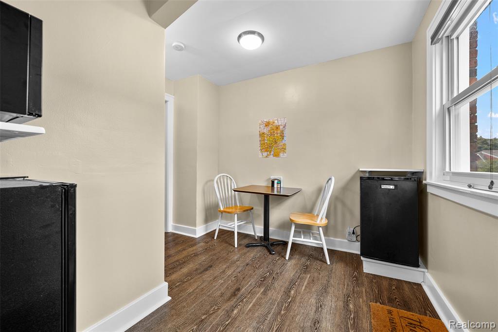 7741 Miller Road, Dearborn, MI 48126 — Photo 23