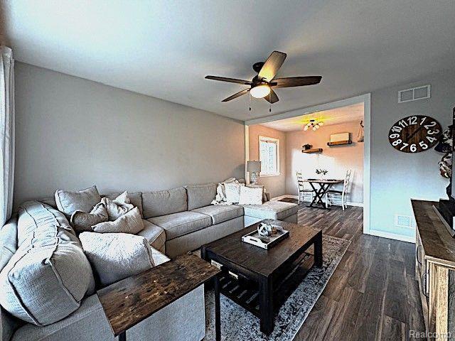 4832 SUMMERHILL Drive, Clarkston, MI — Photo 18