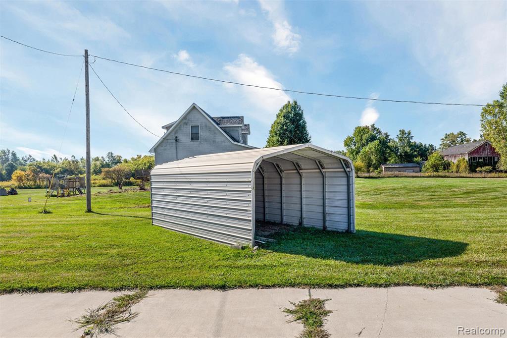 12559 Barnes Road, Byron, MI 48418 — Photo 25