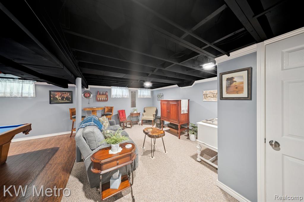903 Hickory Avenue, Royal Oak, MI 48073 — Photo 24