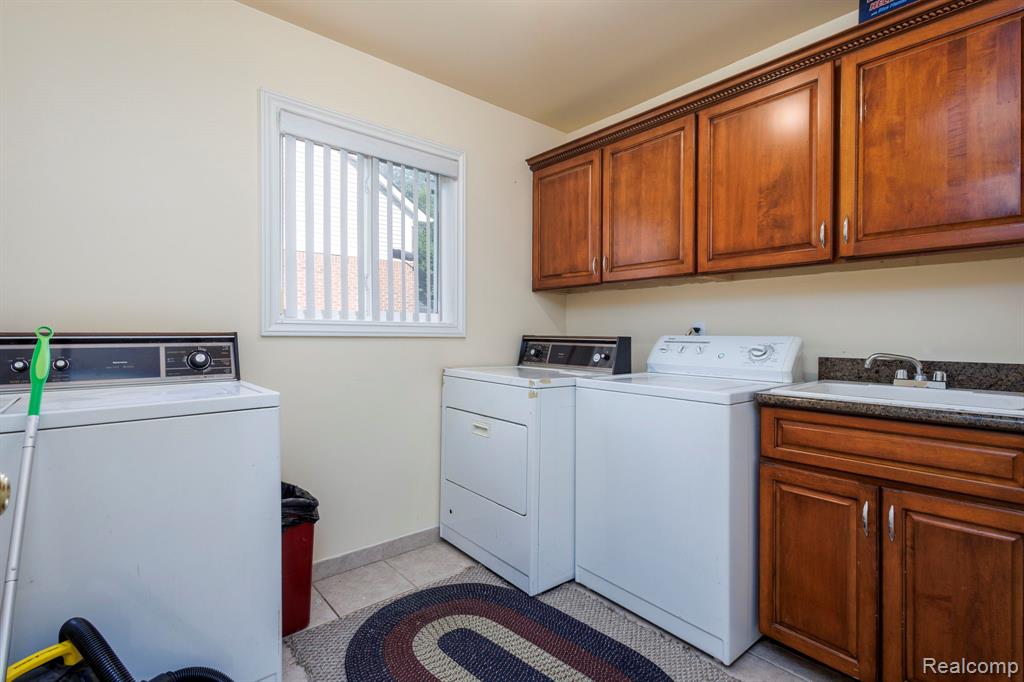 461 Tanner Drive, Troy, MI 48085 — Photo 18