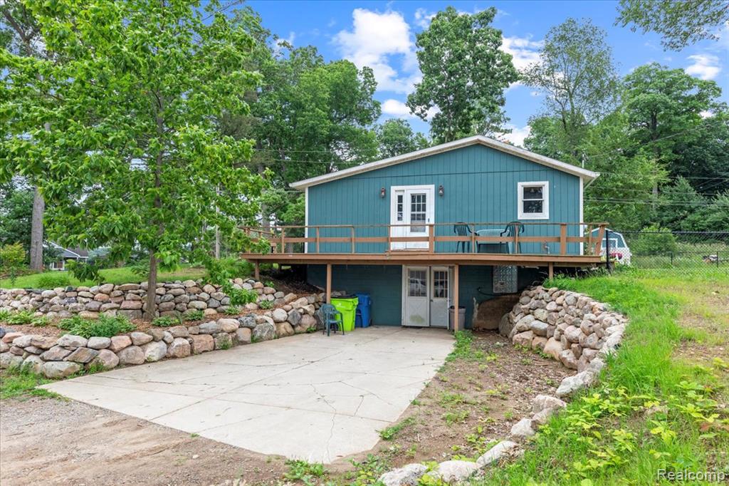 5246 Wayne Road, White Lake, MI 48383 — Photo 45