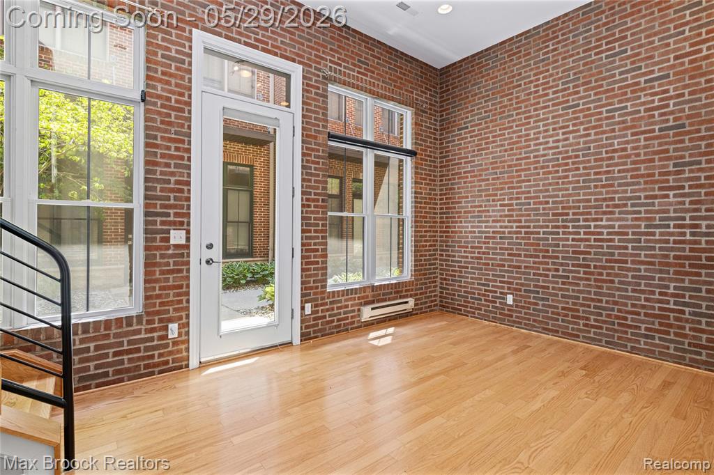 420 Lewis Court, Birmingham, MI 48009 — Photo 6