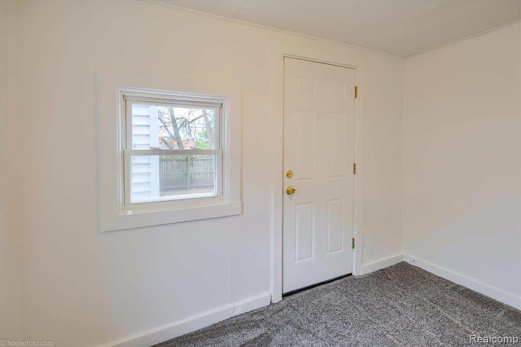 29 Law Street, Lapeer, MI 48446 — Photo 17