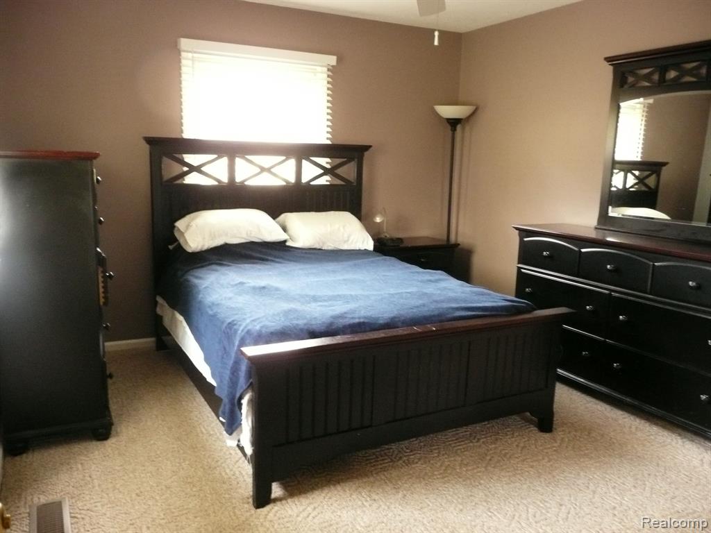 831 DEL SHER Drive, Brighton, MI 48114 — Photo 28