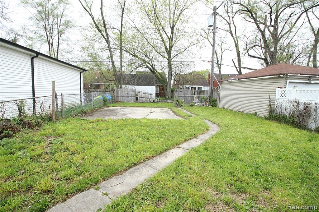 16873 Mansfield Street, Detroit, MI 48235 — Photo 4