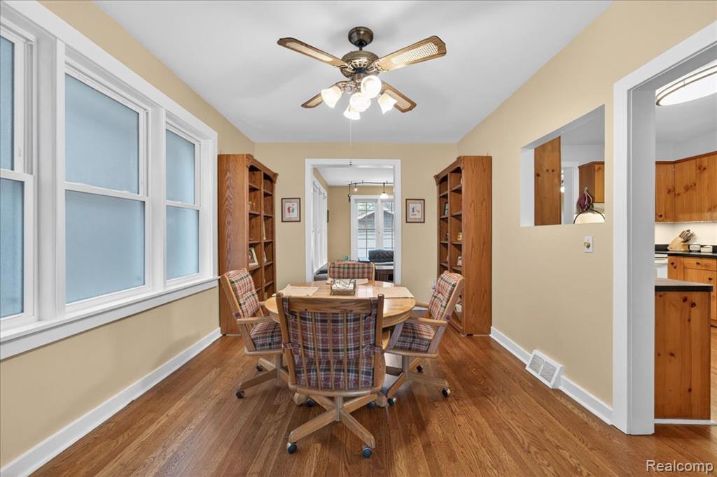 516 Withington Street, Ferndale, MI 48220 — Photo 8