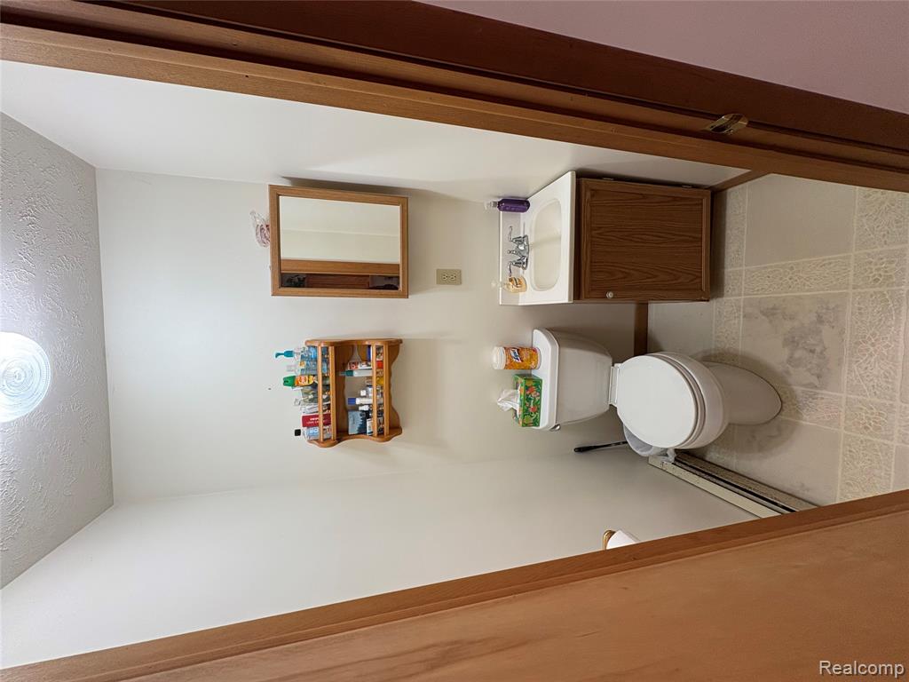 8105 Artesia Beach, St. Helen, MI 48656 — Photo 9