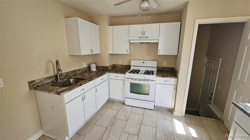 7211 Meadow Avenue, Warren, MI 48091 — Photo 2