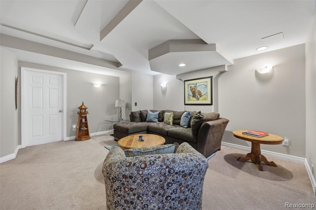 47041 Hidden River Circle N, Canton, MI 48188 — Photo 33