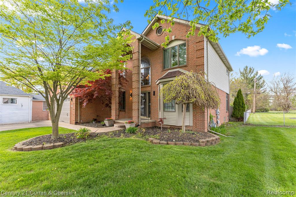 19000 Superior Street, Southgate, MI 48195 — front exterior
