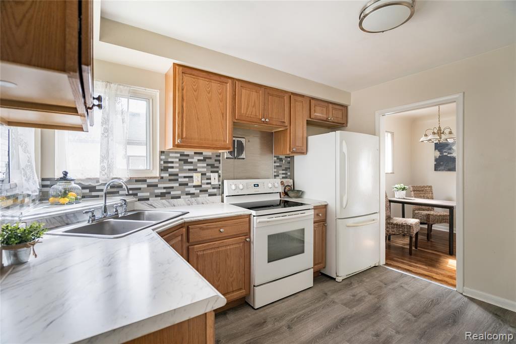 581 2nd Avenue, Pontiac, MI 48340 — Photo 5