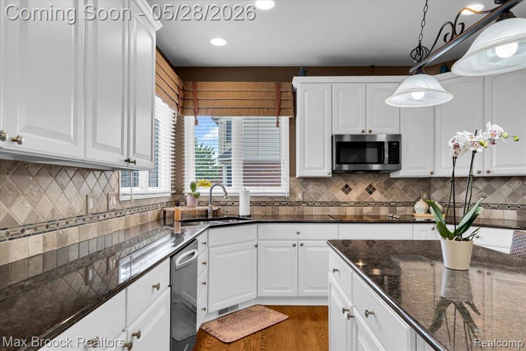 47071 Northumberland Street, Novi, MI — Photo 14