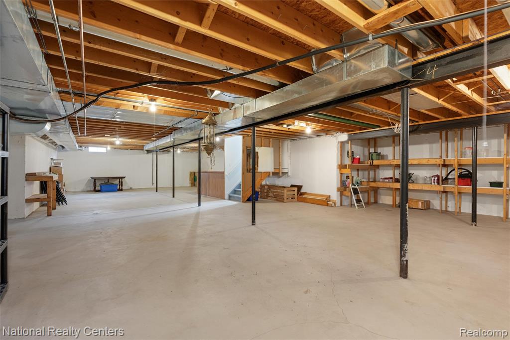 678 Joshua Drive, Highland, MI 48356 — Photo 31