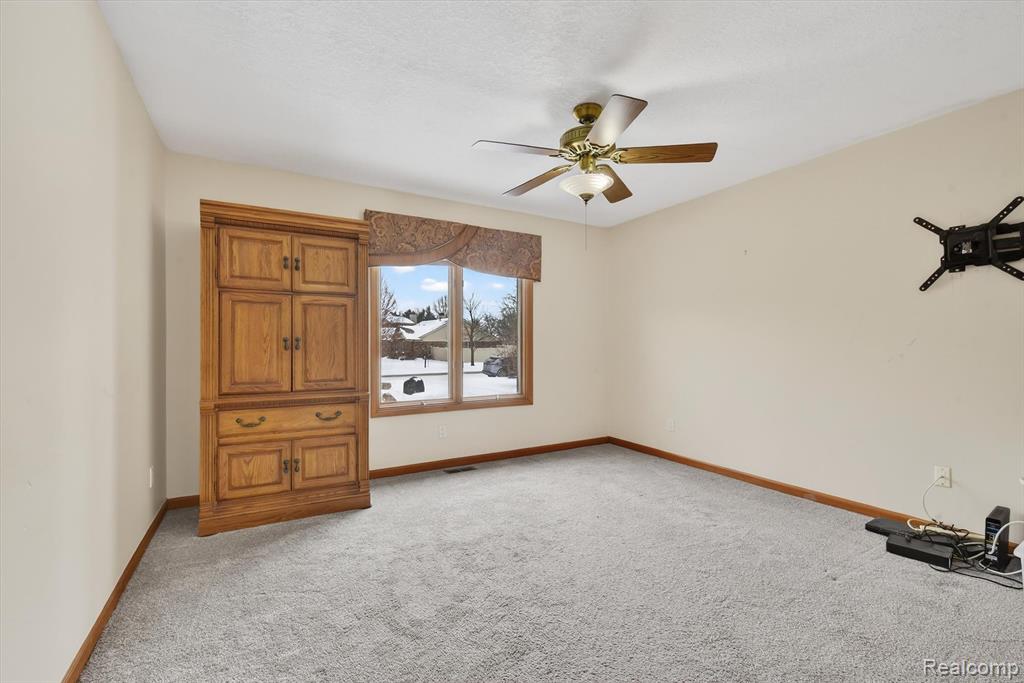 32874 Liparoto Drive, Rockwood, MI — Photo 23