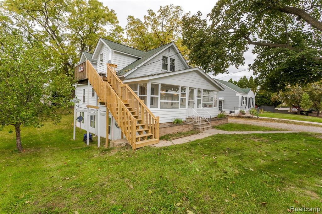 46 SMITH Court, Lake Orion, MI 48362 — Photo 24