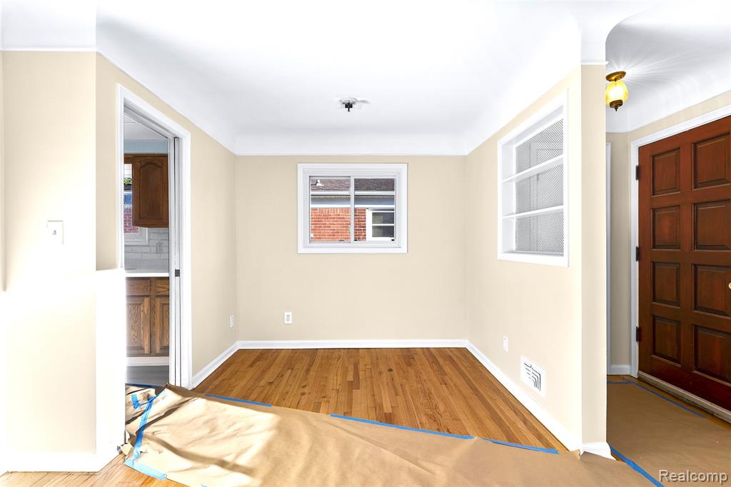 9334 N Joseph Avenue, Allen Park, MI 48101 — Photo 12