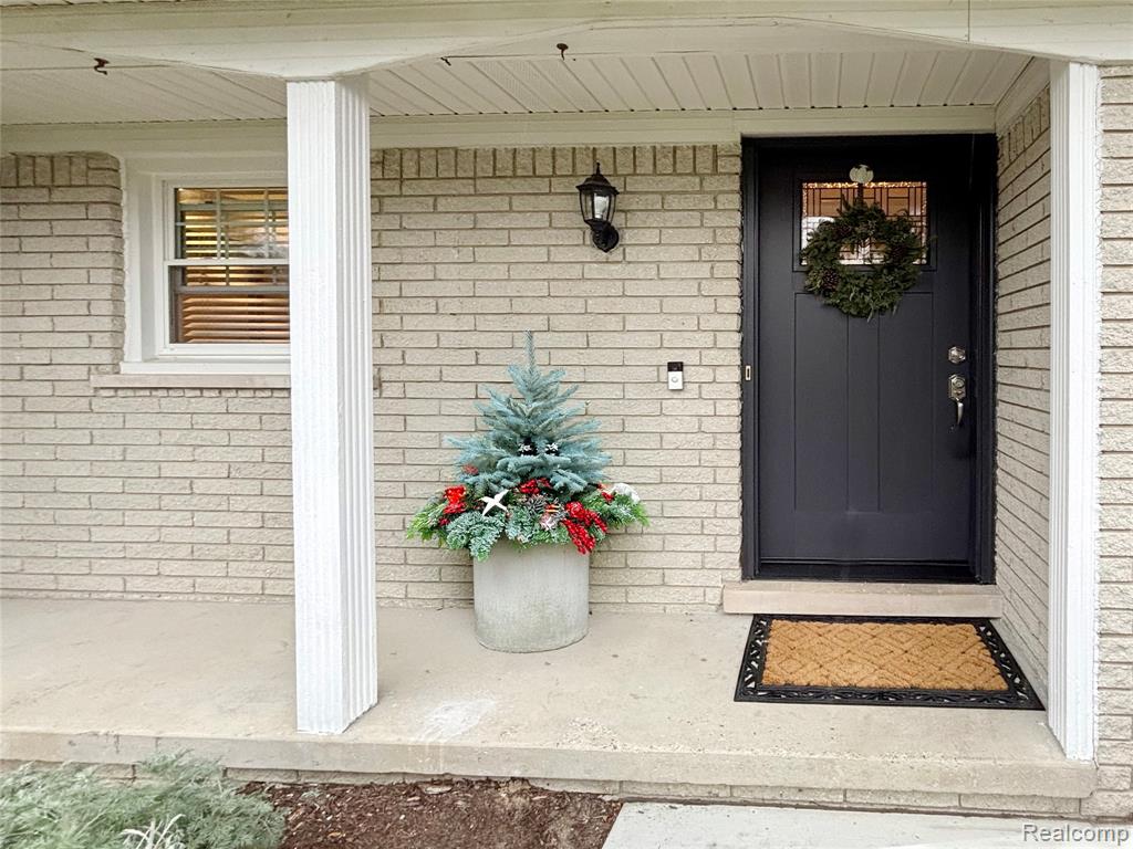 5541 Meadow Lane, Shelby Twp, MI 48316 — Photo 2