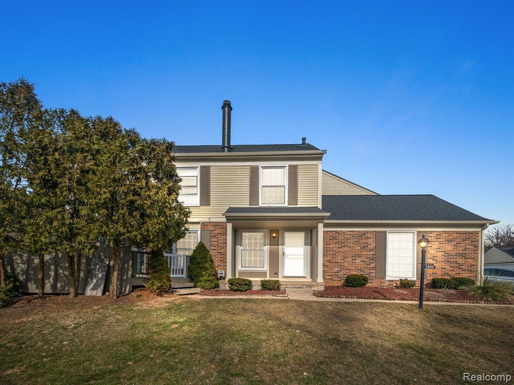 1428 CRESCENT Lane, Rochester Hills, MI 48306