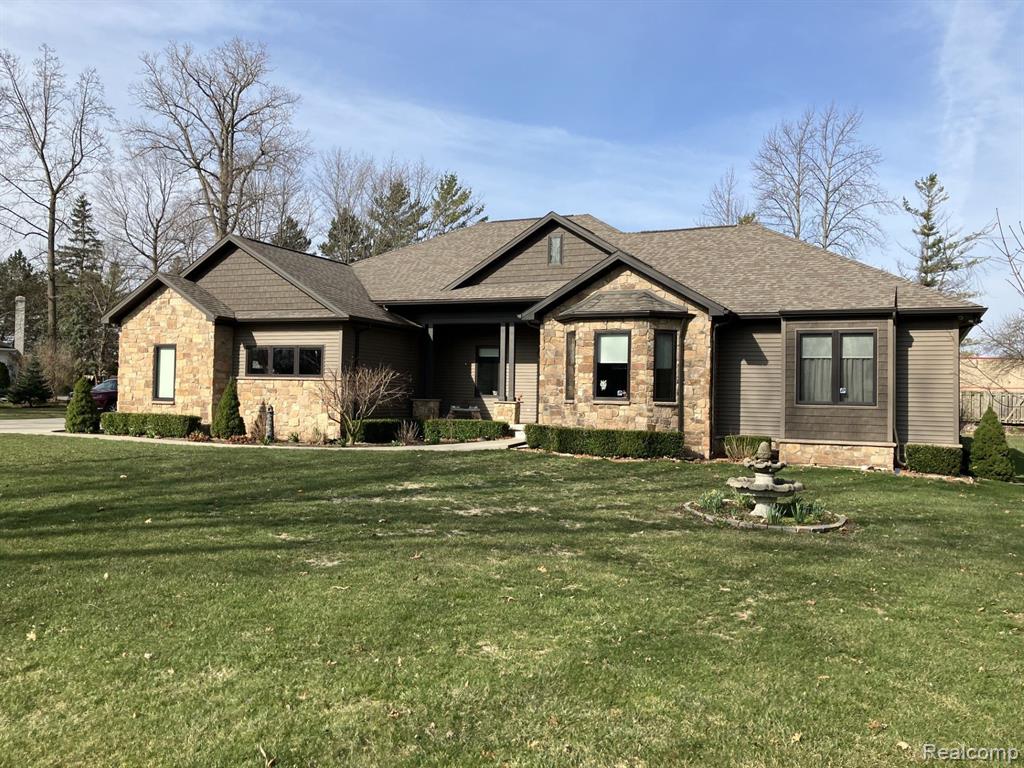 4339 GREENVIEW Circle, Fort Gratiot, MI 48059 — front exterior