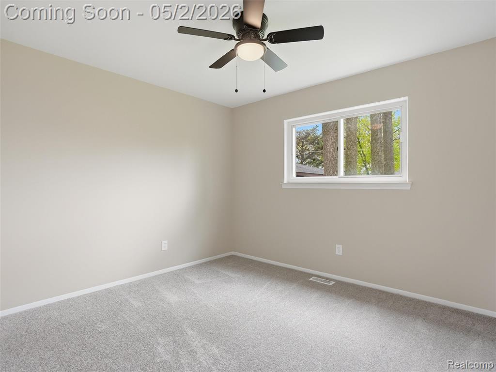 8618 Alwardt Drive, Sterling Heights, MI 48313 — Photo 23