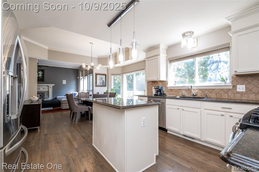 785 Akehurst Lane, White Lake, MI — Photo 14