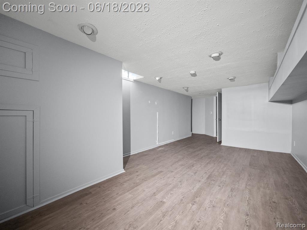 6680 Ridgefield Circle, 201, West Bloomfield, MI — Photo 22