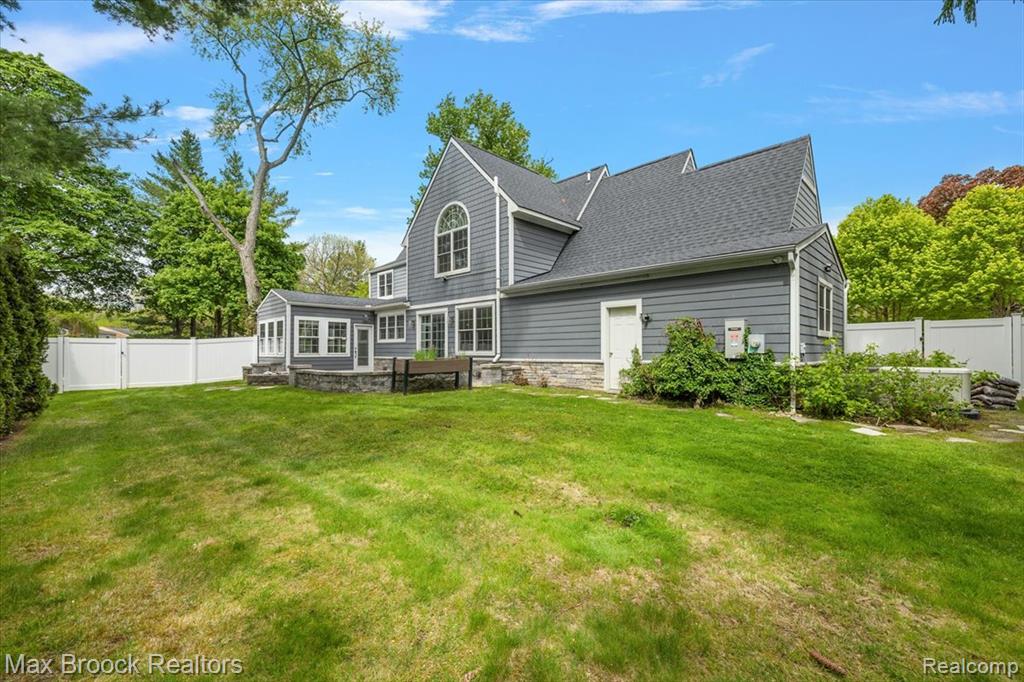 972 Oxford Street, Birmingham, MI 48009 — Photo 62