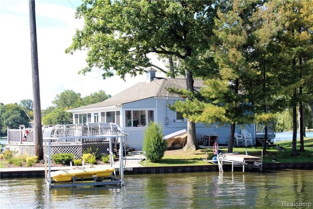 752 Preston Island, Orion, MI 48362 — Photo 6