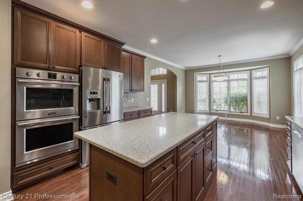 6410 Enclave Drive, Clarkston, MI 48348 — Photo 35