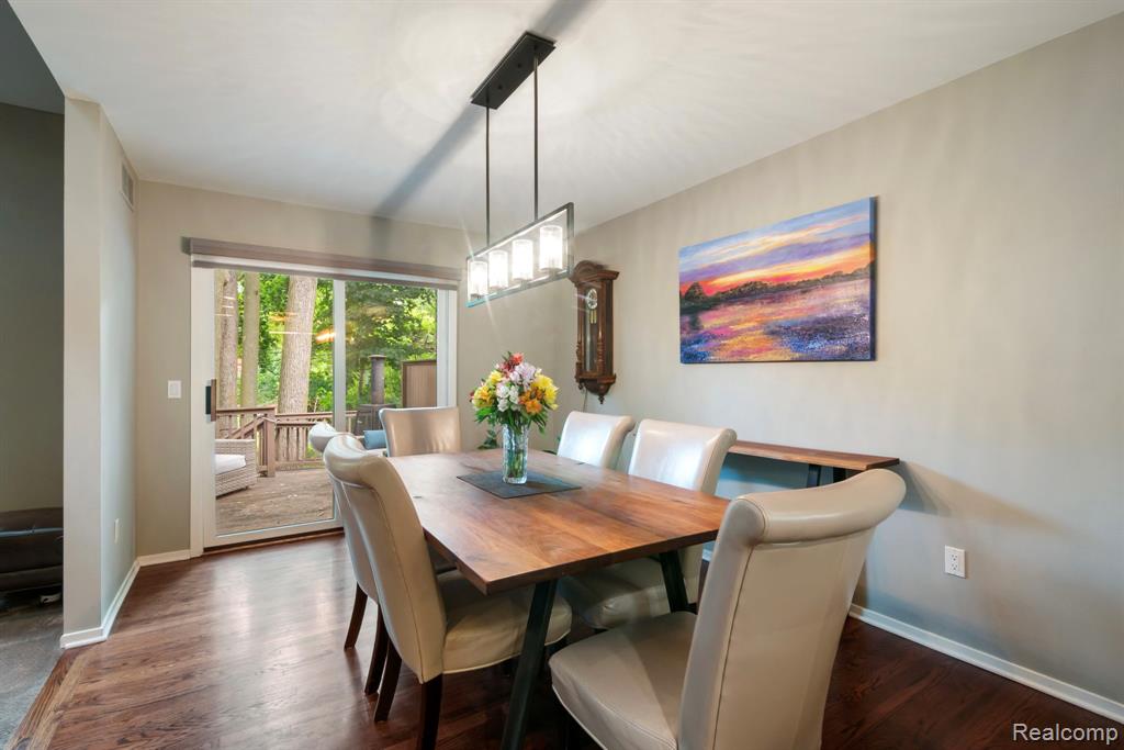 5775 Eastman Boulevard, West Bloomfield, MI 48323 — Photo 12