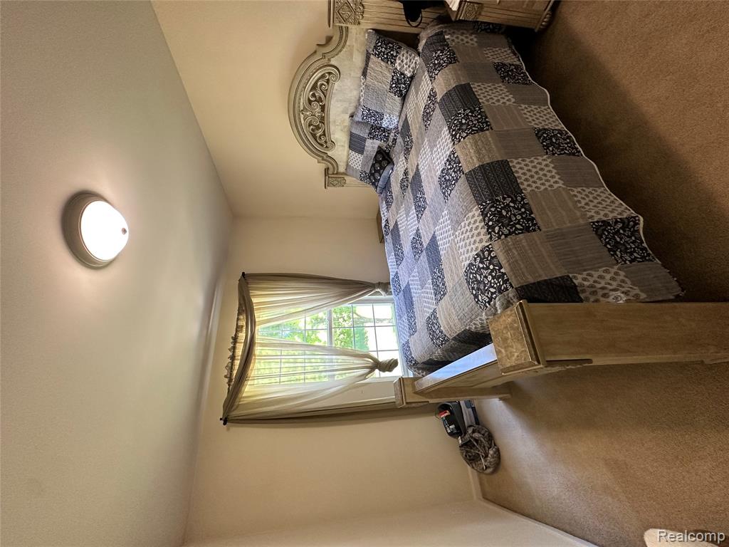 7383 Tottenham, Utica, MI 48317 — Photo 32