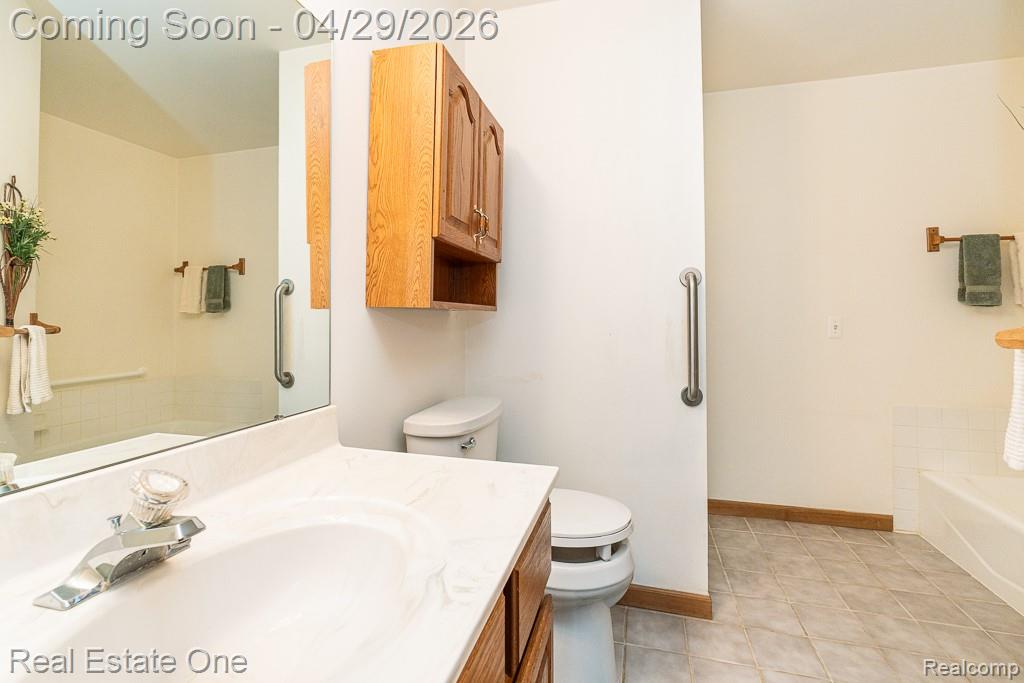 3739 Bethuy Road, Casco, MI 48064 — Photo 17