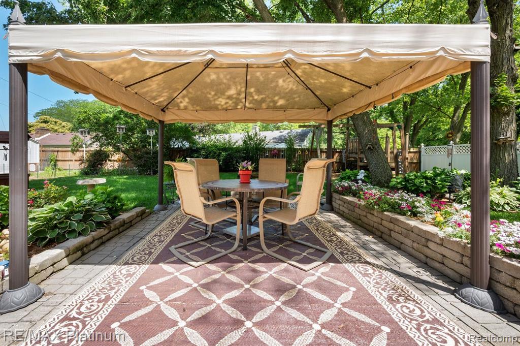 4116 ETON Place, Lambertville, MI 48144 — Photo 22
