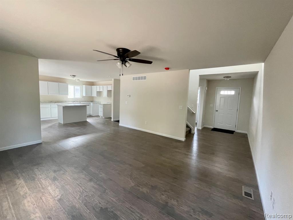 5750 Copper Tree Park, Waterford, MI 48327 — Photo 14